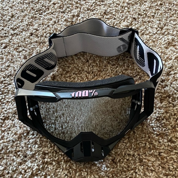 100 percent dirt bike goggles